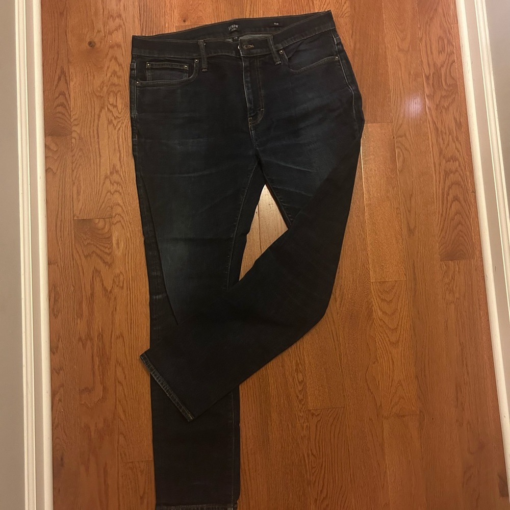 Men's Dark Blue Jeans